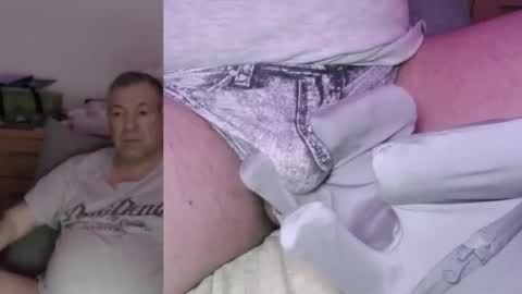 Stranger online show from December 2024 04:42:01 AM