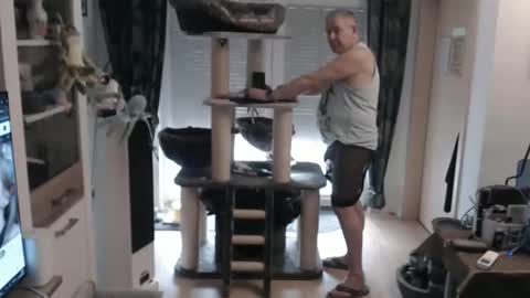 Stranger online show from September 2025 10:48:01 AM