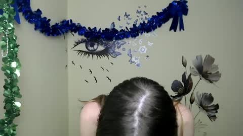 Amalia online show from February 2025 12:55:01 PM