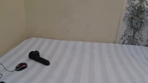 Snapshot of strangerdanger_2 chatting on May 2026 10:42:01 AM strangerdanger_2 online show from May 2026 10:42:01 AM