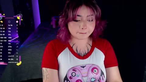 Snapshot of strangergirlxxx chatting on May 2026 07:28:02 AM Carla Independent model online show from May 2026 07:28:02 AM