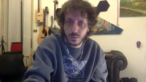 Snapshot of stratocasterluigi chatting on October 2025 05:35:01 PM jizzers online show from October 2025 05:35:01 PM