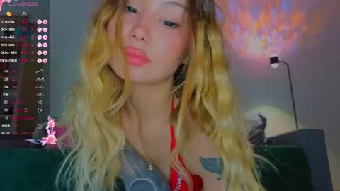 Snapshot of strawberrypie99 chatting on June 2026 12:15:02 PM Tati and Lola online show from June 2026 12:15:02 PM