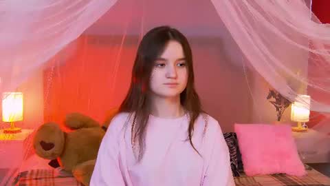 Snapshot of strawbunnybite chatting on June 2026 02:48:02 PM Bunny online show from June 2026 02:48:02 PM