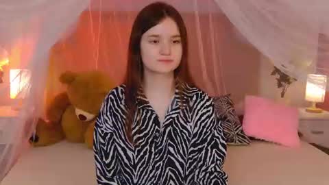 Snapshot of strawbunnybite chatting on July 2026 02:43:02 PM Bunny online show from July 2026 02:43:02 PM