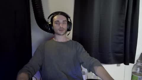 Snapshot of stringgreens777 chatting on January 2026 07:57:02 AM stringgreens777 online show from January 2026 07:57:02 AM