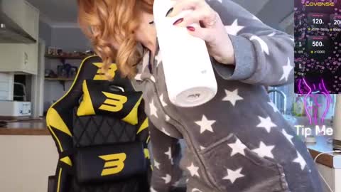 Amorina online show from January 2025 10:50:02 AM