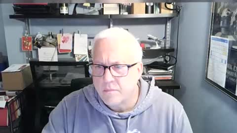 Snapshot of strkgforyou chatting on November 2025 08:32:01 PM Stroking For You online show from November 2025 08:32:01 PM