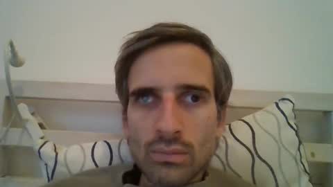 Snapshot of stroke1 chatting on December 2025 07:39:02 AM stroke1 online show from December 2025 07:39:02 AM