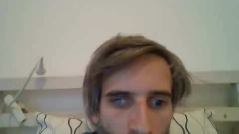 Snapshot of stroke1 chatting on January 2026 07:44:02 AM stroke1 online show from January 2026 07:44:02 AM