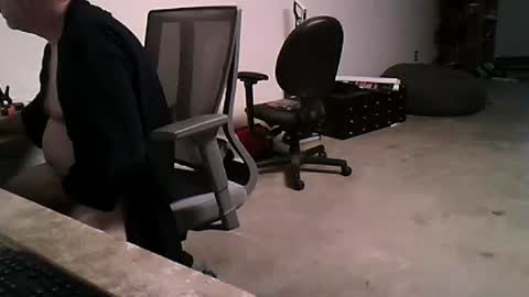 Snapshot of strokingdragon48 chatting on September 2025 03:02:01 PM strokingdragon48 online show from September 2025 03:02:01 PM