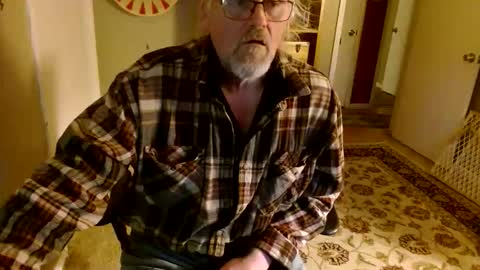 stroknpoker online show from December 2025 01:38:02 PM