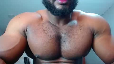 Snapshot of strong_george1 chatting on March 2025 07:53:01 PM strong_george1 online show from March 2025 07:53:01 PM