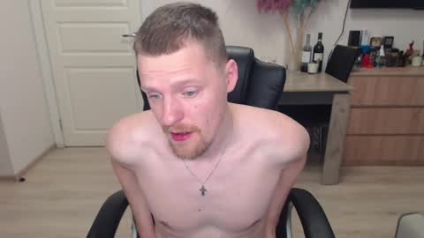 strong_guy_xxx online show from December 2025 09:18:02 AM