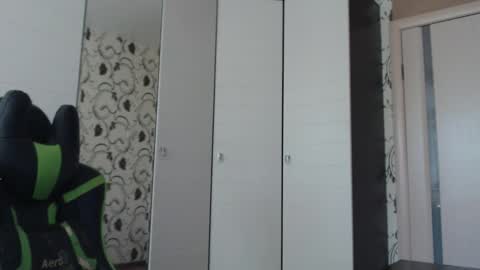 Alex online show from September 2025 09:09:01 AM