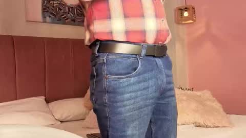 strovick_val online show from March 2026 11:28:02 AM