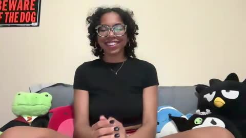 strrwberry online show from March 2025 05:07:02 AM