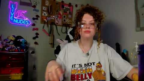 Strwbby online show from July 2026 02:00:02 AM