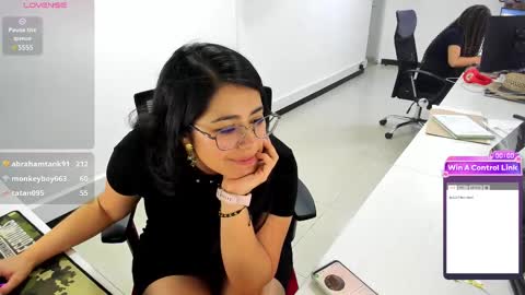 studcb_ online show from March 2025 12:39:02 AM