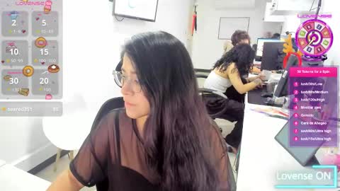 studcb_ online show from December 2025 08:37:02 PM