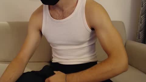 Stud From Paris online show from November 2025 06:41:02 PM