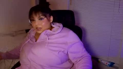 stunnahaus online show from April 2026 03:17:01 AM