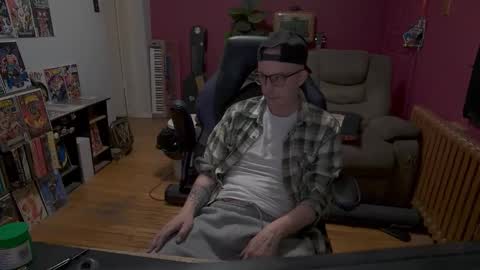 Buck Nunchuck online show from April 2026 06:18:01 AM