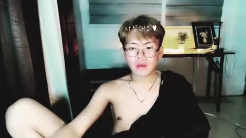 Snapshot of su_jin_oppa chatting on April 2026 02:13:02 PM Su-jin online show from April 2026 02:13:02 PM