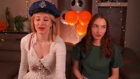 Mure online show from November 2025 03:20:02 AM