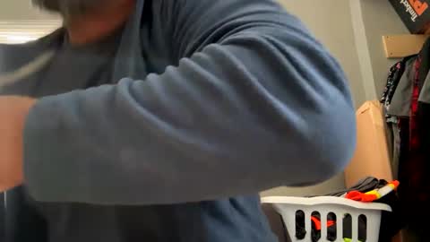 suavecito67 online show from December 2024 06:20:02 PM