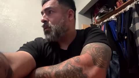 suavecito67 online show from January 2026 03:32:01 AM