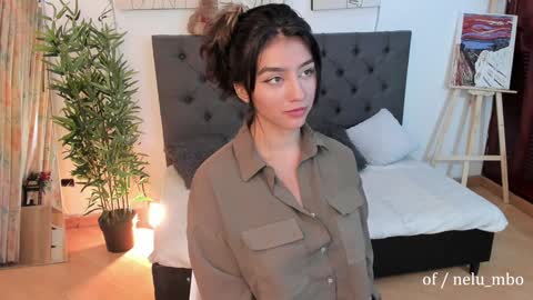 Zoe online show from January 2025 05:33:01 PM