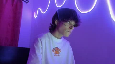 nico online show from December 2025 05:08:02 PM