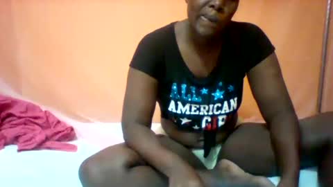 Snapshot of submissive_slut001 chatting on June 2026 10:20:01 AM submissive_slut001 online show from June 2026 10:20:01 AM