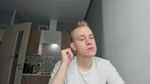 Kevin online show from December 2025 09:10:02 PM