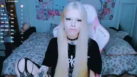 Snapshot of succubus_leslie chatting on July 2026 03:29:01 PM succubus_leslie online show from July 2026 03:29:01 PM