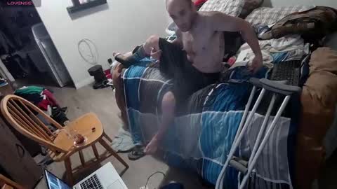 suckmeestoywood online show from February 2025 08:11:02 AM