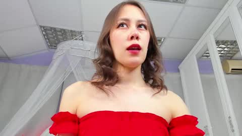 sugar blond online show from February 2025 11:18:02 AM