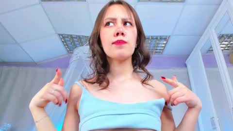 sugar blond online show from March 2025 04:23:02 AM