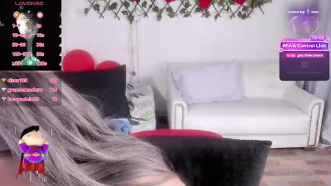Snapshot of sugar_mom3 chatting on March 2025 06:01:02 PM nancy online show from March 2025 06:01:02 PM