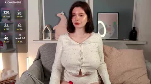 Maria online show from February 2025 04:53:02 PM