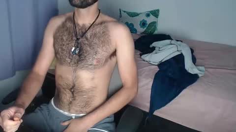 sour candy online show from November 2025 05:25:01 PM