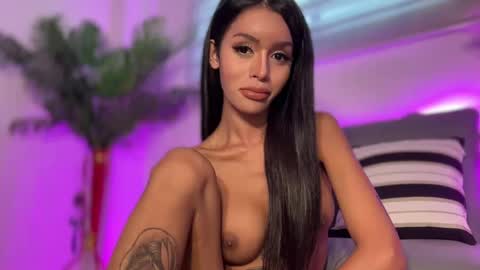 Snapshot of sugarhoneysw8 chatting on January 2025 07:04:02 AM Jess online show from January 2025 07:04:02 AM