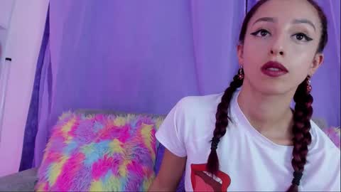 sofii online show from December 2025 10:26:01 PM