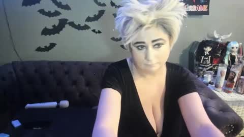 Snapshot of sugary_sweet chatting on March 2025 04:05:02 AM Sugary online show from March 2025 04:05:02 AM