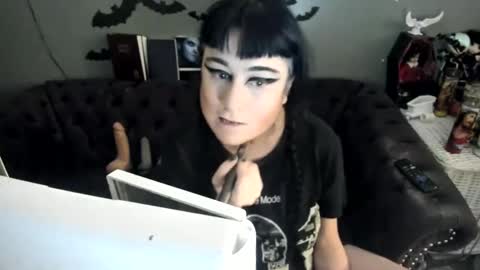 Snapshot of sugary_sweet chatting on September 2025 12:55:01 AM Sugary online show from September 2025 12:55:01 AM