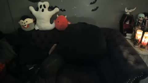 Sugary online show from November 2025 09:05:02 PM