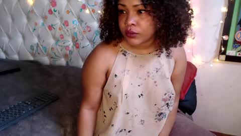 suggabrown_ online show from January 2025 01:58:01 PM