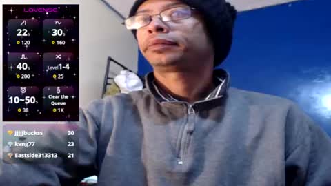 Snapshot of suggabrown_ chatting on June 2026 12:22:01 PM suggabrown_ online show from June 2026 12:22:01 PM