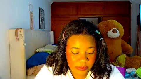 Snapshot of suggarbaby1 chatting on September 2025 01:05:02 AM Cami Back in 2 hours online show from September 2025 01:05:02 AM